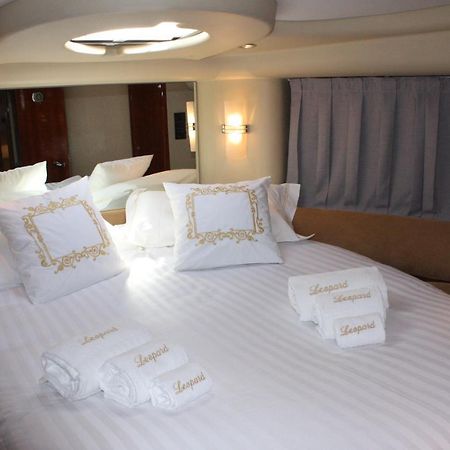 Porto Private Yacht- Accommodation Douro River 外观 照片