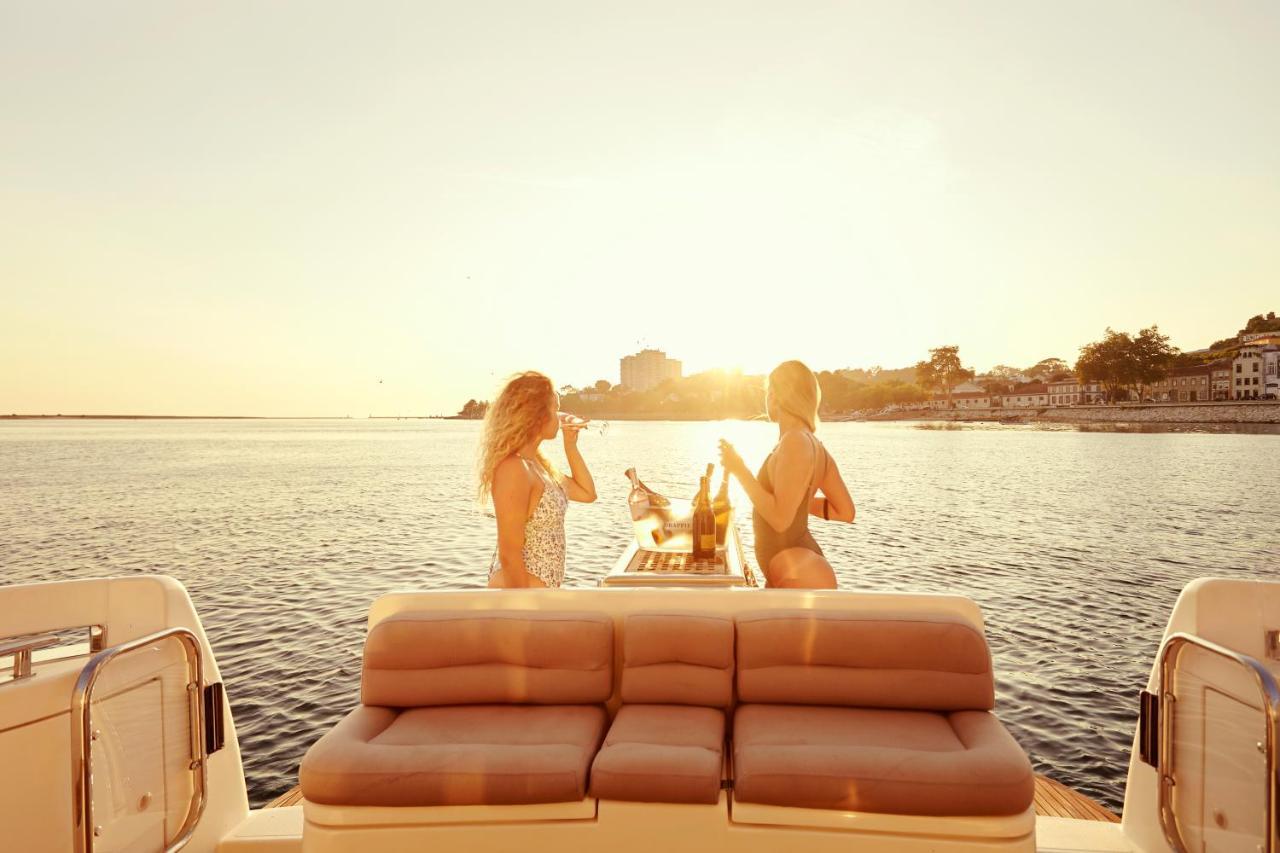 Porto Private Yacht- Accommodation Douro River 外观 照片