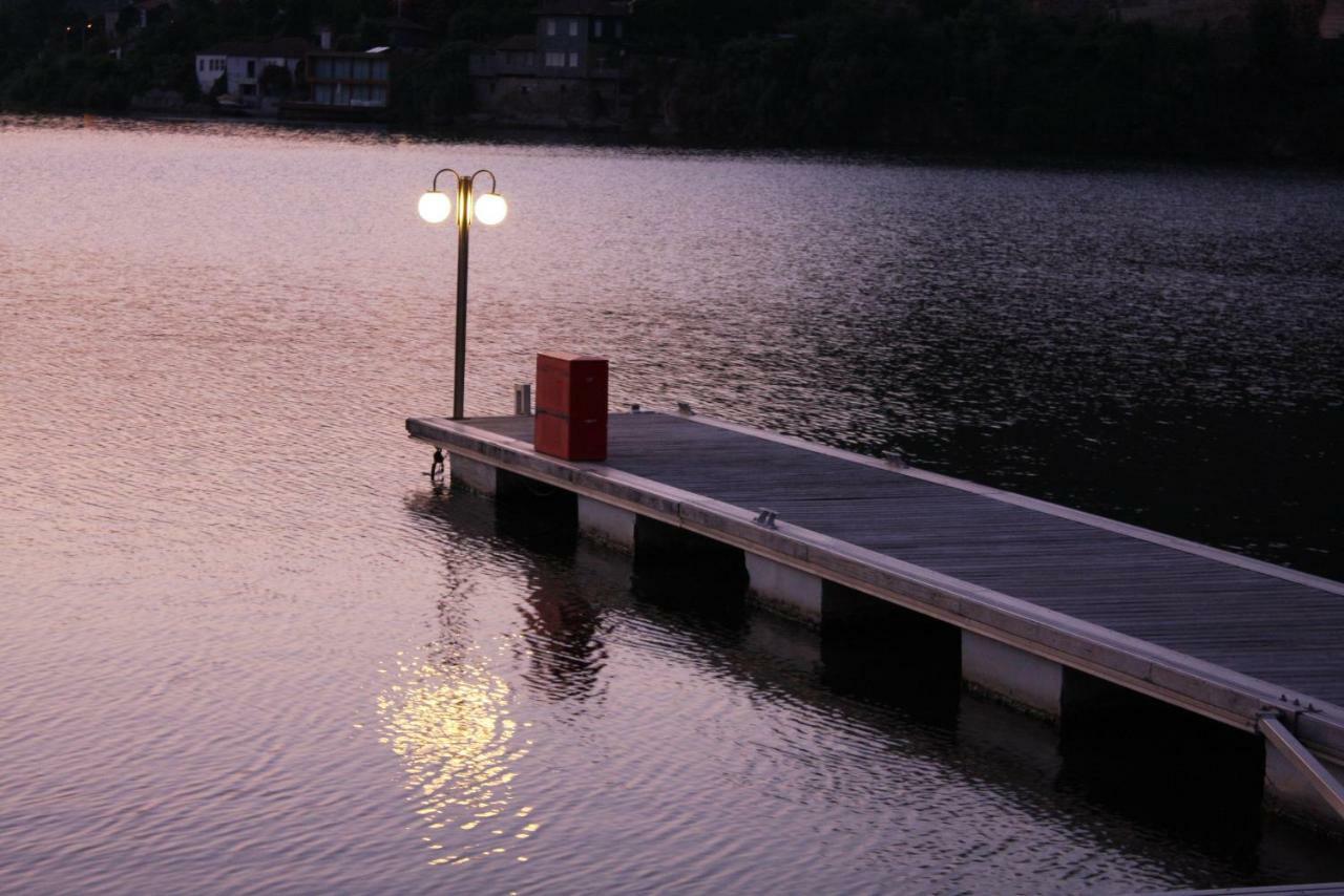 Porto Private Yacht- Accommodation Douro River 外观 照片